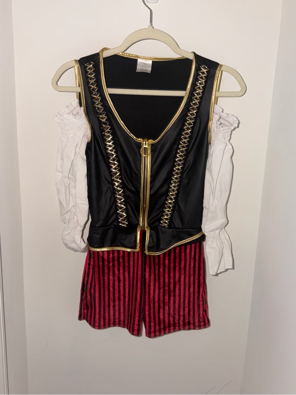 SPIRIT HALLOWEEN Women’s Pirate Vest with Red Striped Skirt Costume